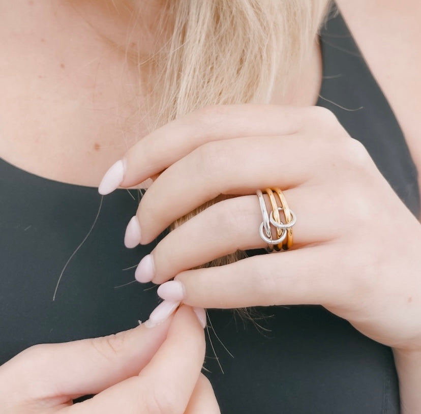 Dainty Trio Ring